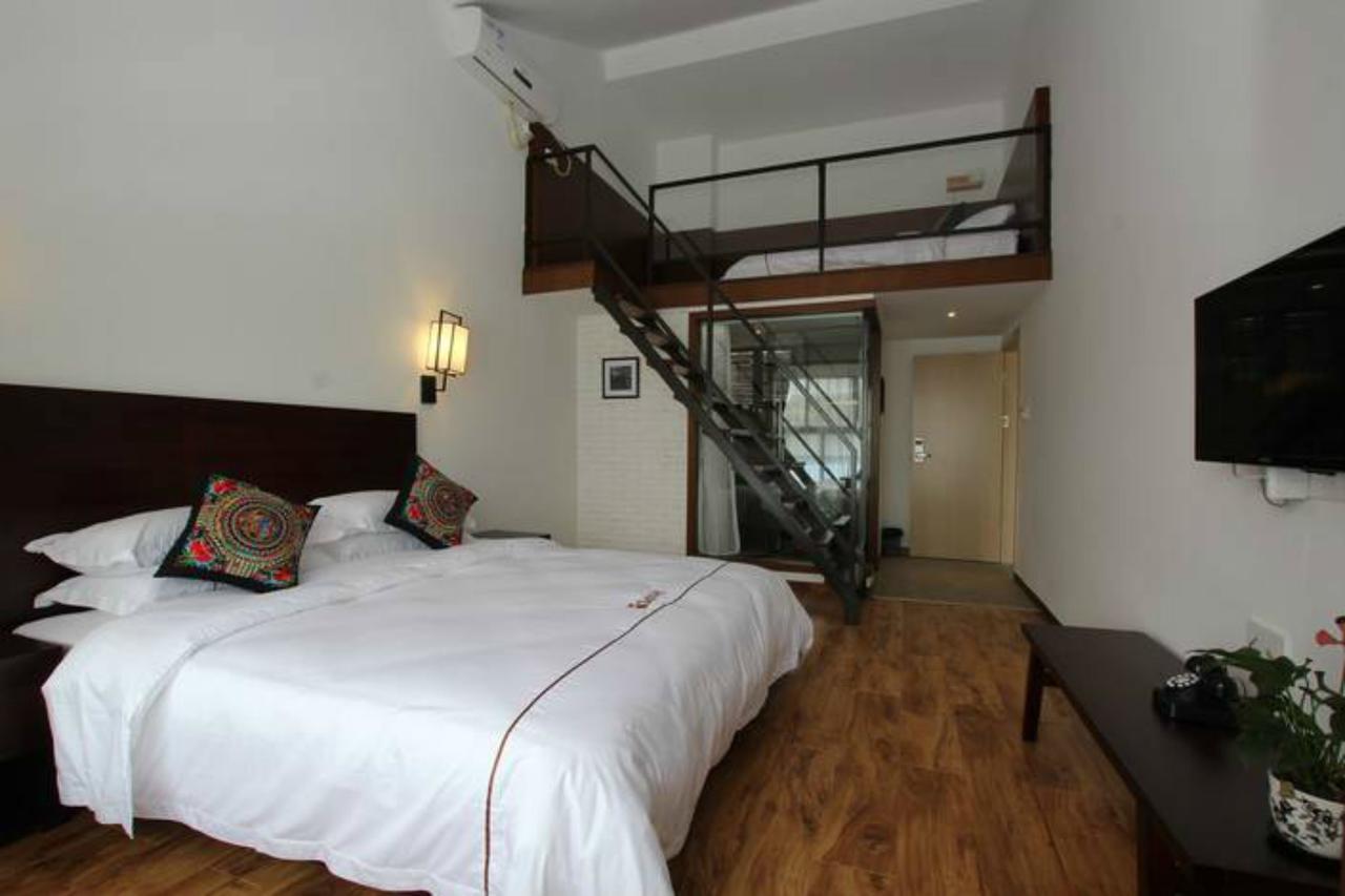The Flower Hotel Guilin Exterior photo